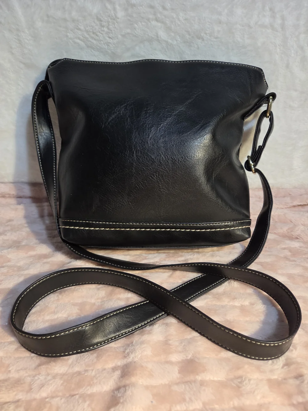 b.o.c. Black Crossbody Shoulder Bag